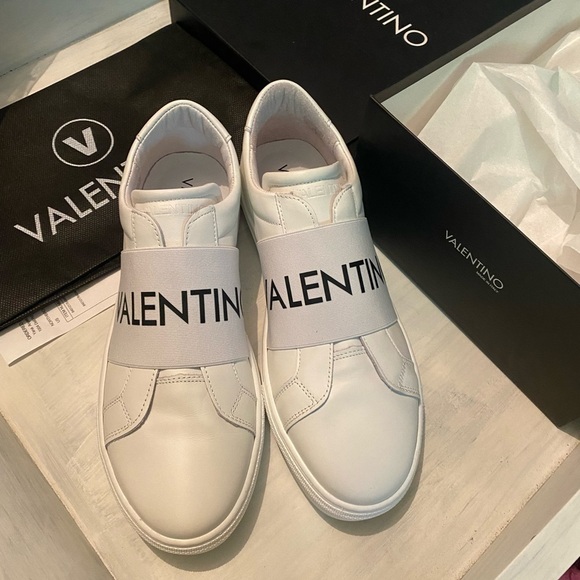 MARIO Valentino white leather sneakers